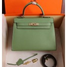 Hermes Kelly Ghillies 28cm In Green Swift Leather HT00375