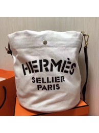 Hermes Grooming Bucket Bag In White Canvas HT00083